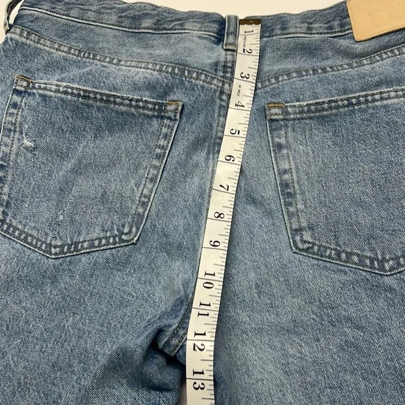 Everlane Woman’s High Rise Distressed Denim Mom Shorts Size 28 - Picture 8 of 10